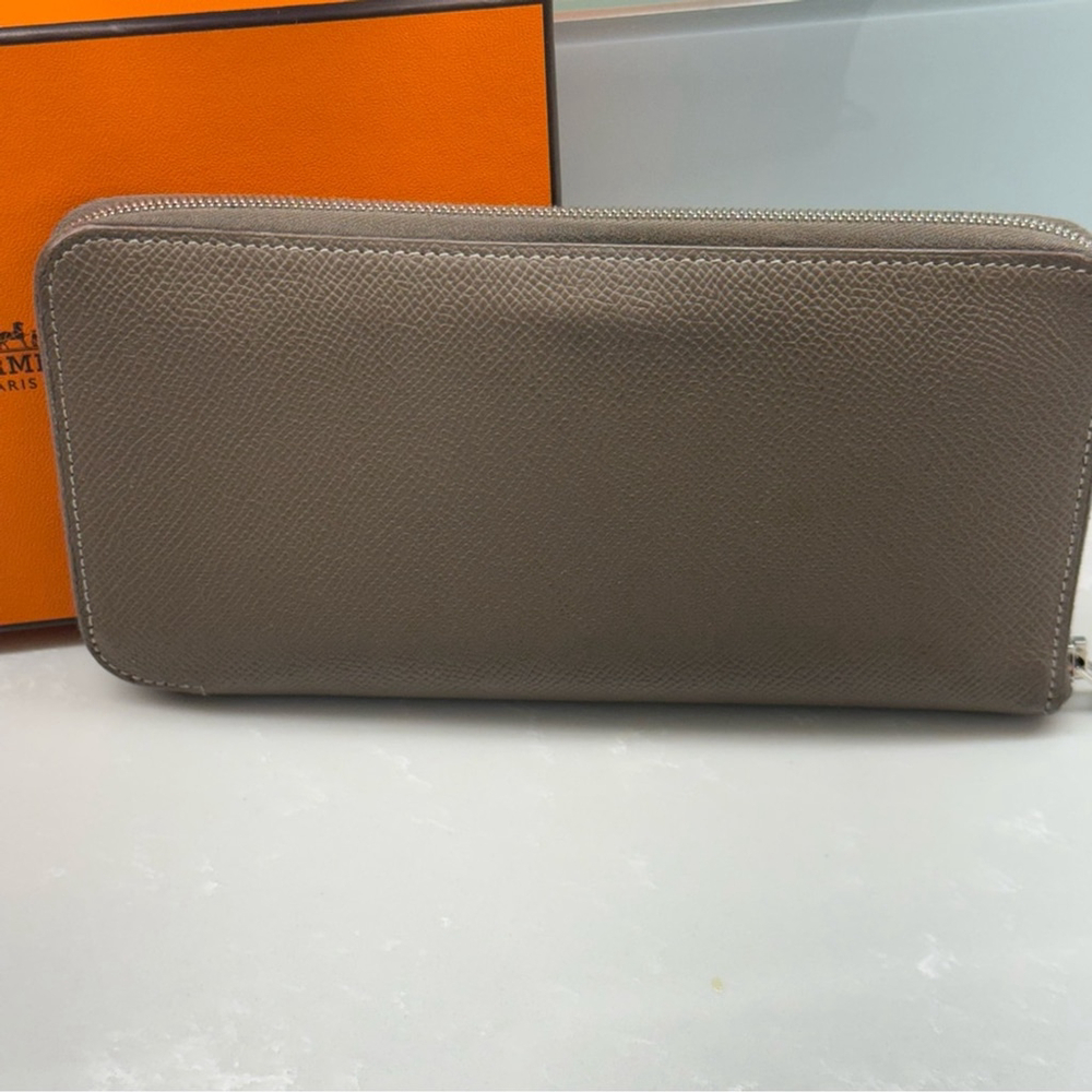 Authentic Hermes Chevre Leather Zip Wallet - Picture 3 of 15
